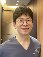 矯正歯科医:伴野 雄大